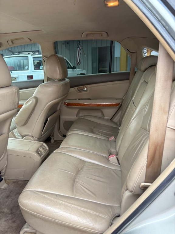 2004 Lexus RX 330 Image 6