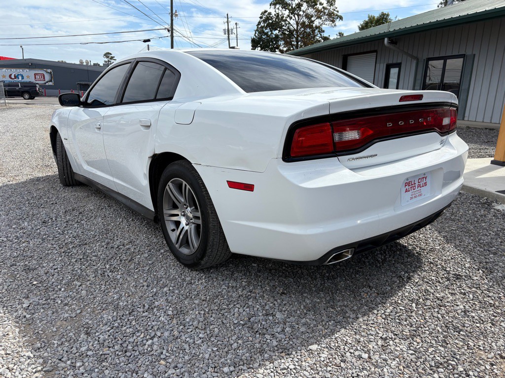 2013 Dodge Charger Image 4