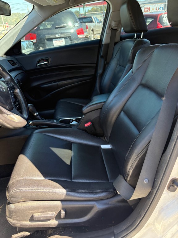 2016 Acura ILX Image 3