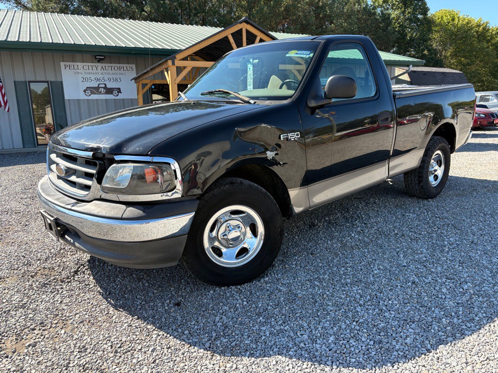 2004 Ford F-150 Image 1