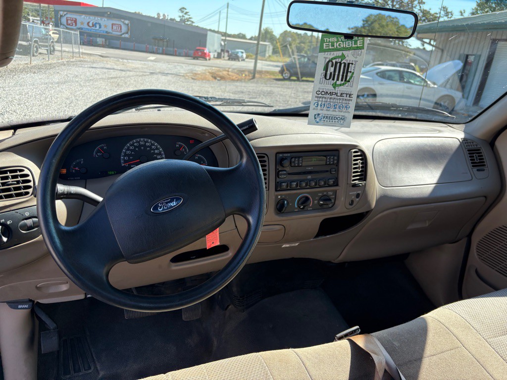 2004 Ford F-150 Image 5