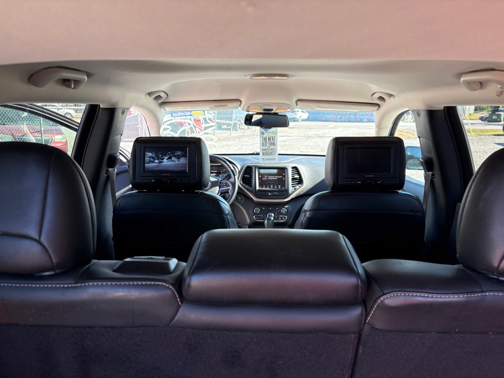 2015 Jeep Cherokee Image 7