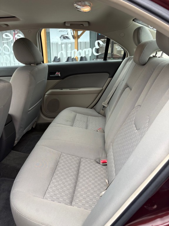 2012 Ford Fusion Image 6