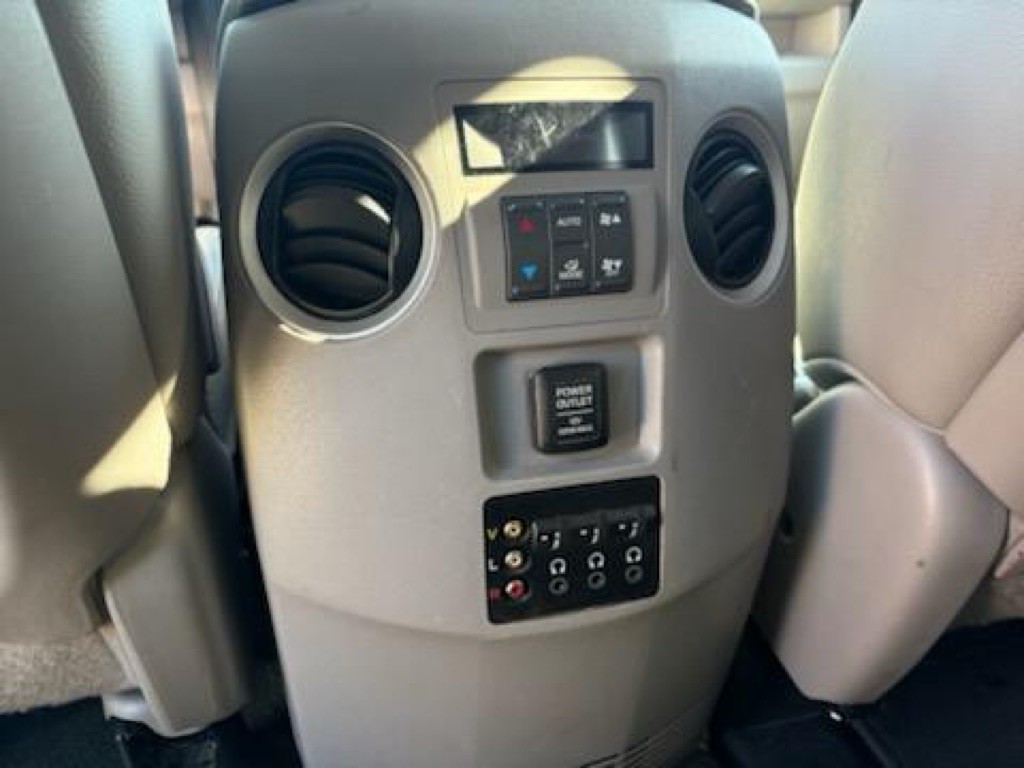2014 Honda Pilot Image 9