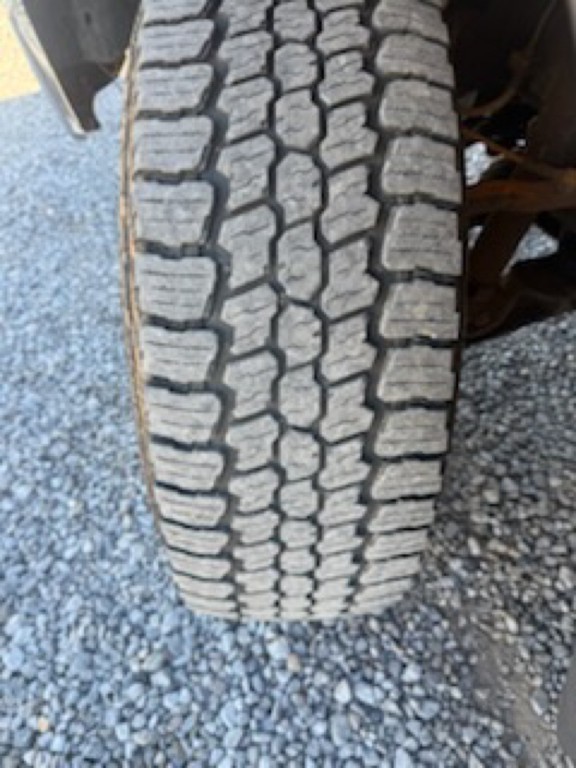 2002 Chevrolet Silverado 1500 Image 11