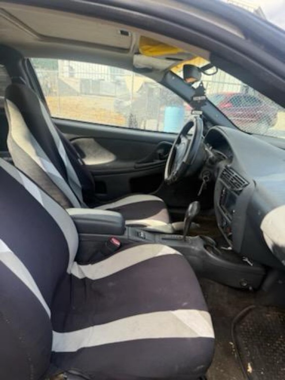 2004 Chevrolet Cavalier Image 4