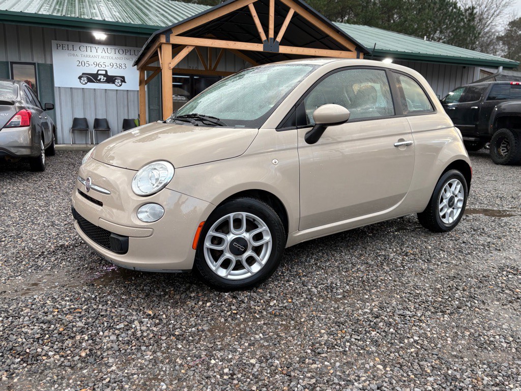2012 FIAT 500 Image 1