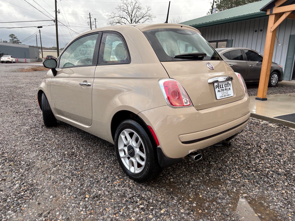 2012 FIAT 500 Image 2