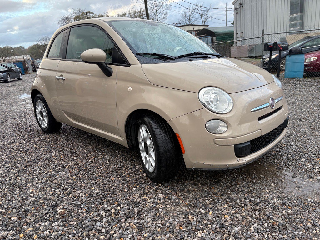 2012 FIAT 500 Image 3