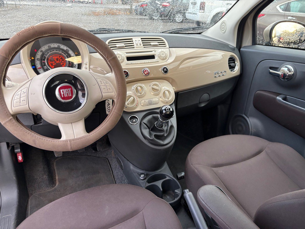 2012 FIAT 500 Image 7