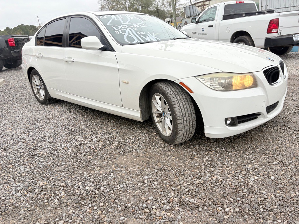 2010 BMW 3 Series Image 4