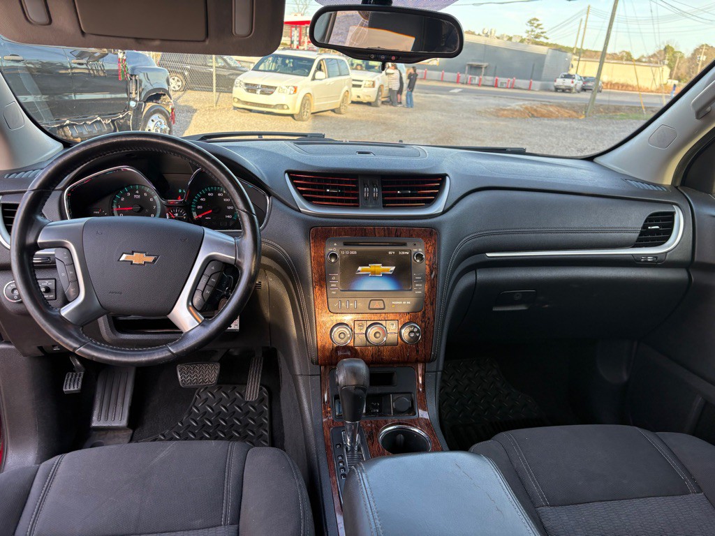2014 Chevrolet Traverse Image 6