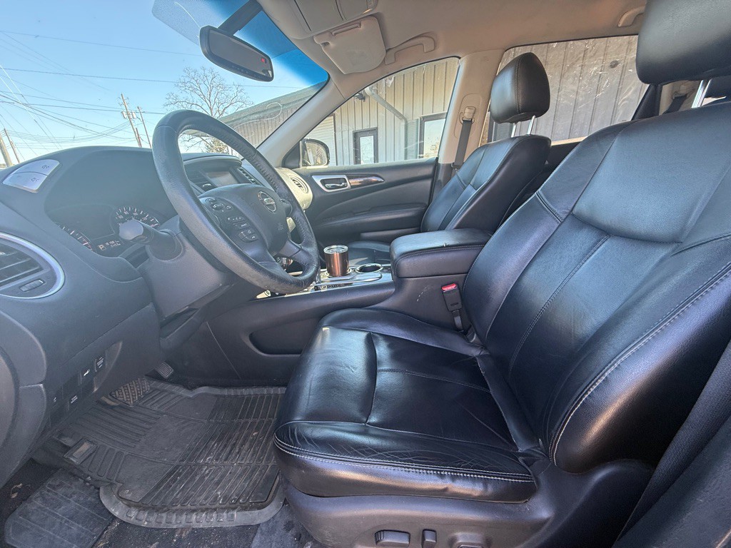 2013 Nissan Pathfinder Image 8