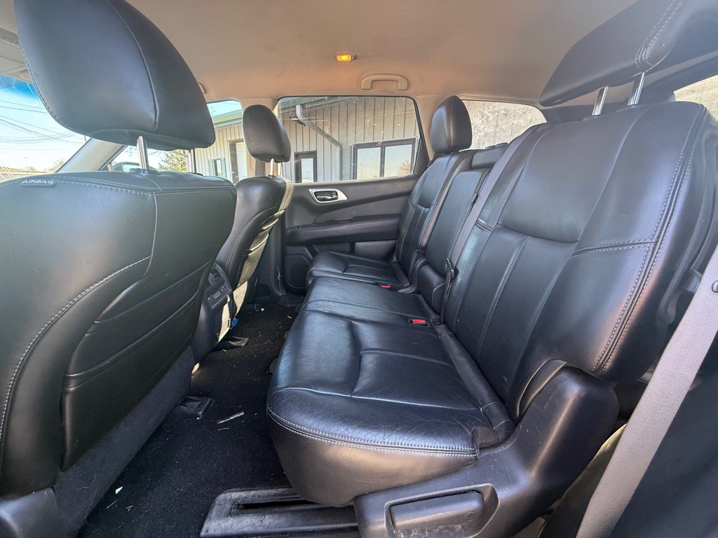 2013 Nissan Pathfinder Image 9