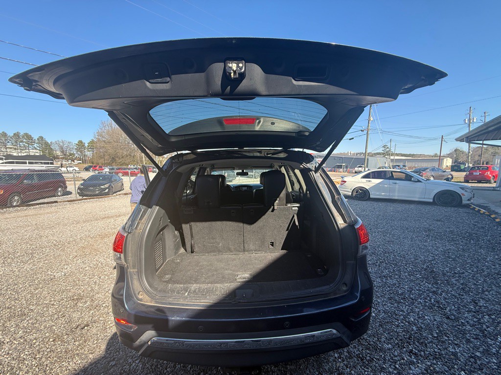 2013 Nissan Pathfinder Image 11