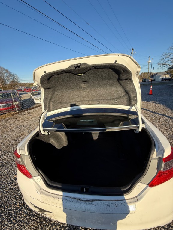 2013 Toyota Camry Image 11