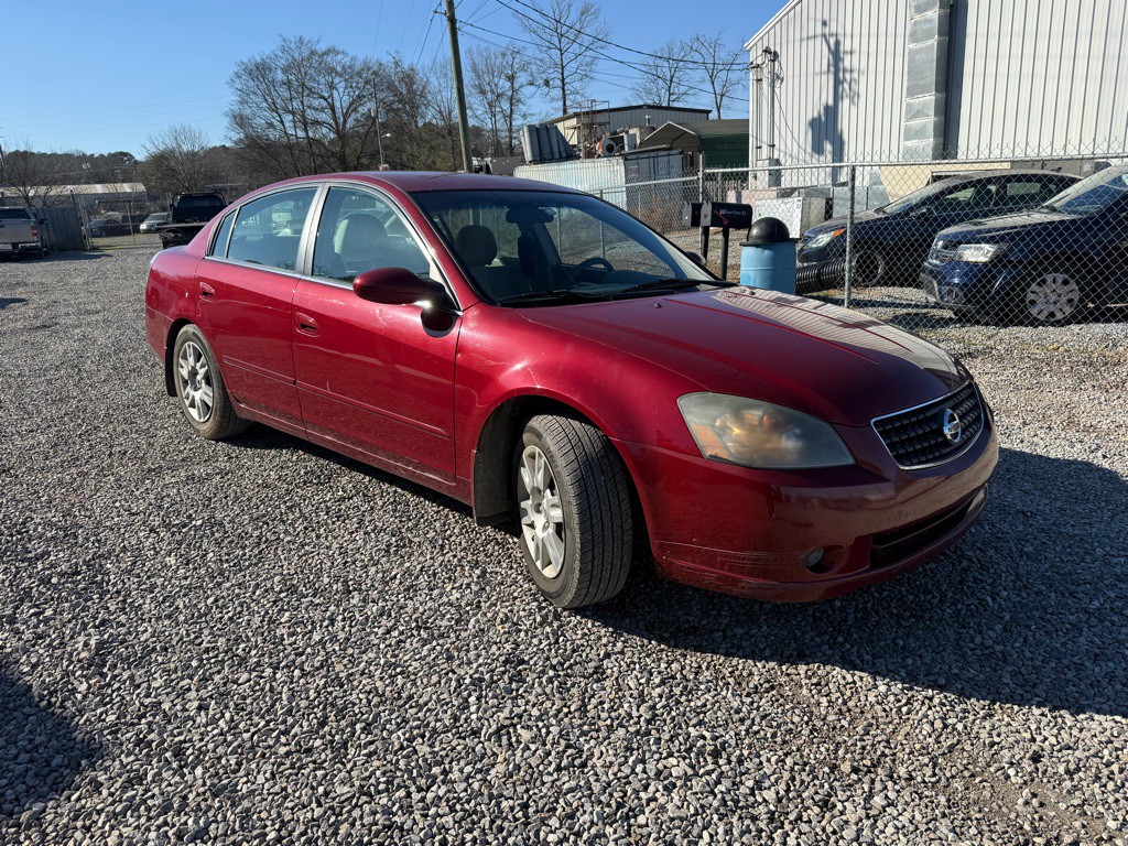 2005 Nissan Altima Image 3