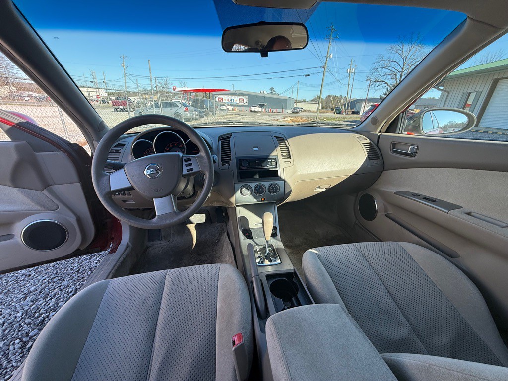 2005 Nissan Altima Image 7
