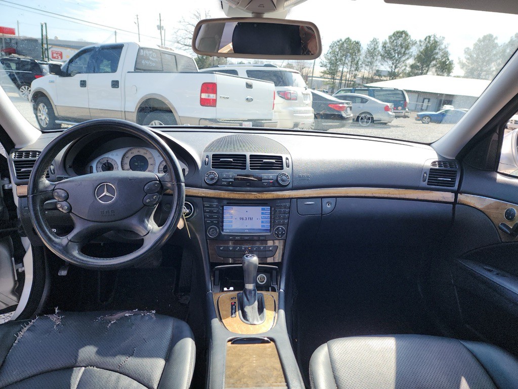 2007 Mercedes-Benz E-Class Image 7