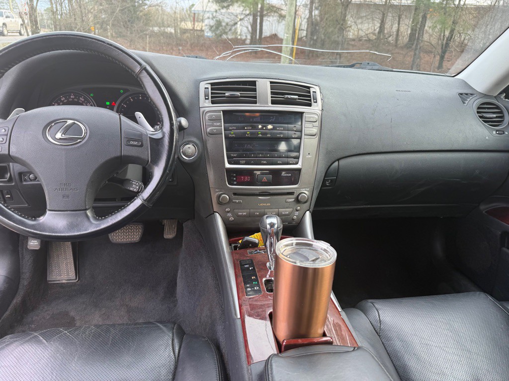2008 Lexus IS 250 Image 8