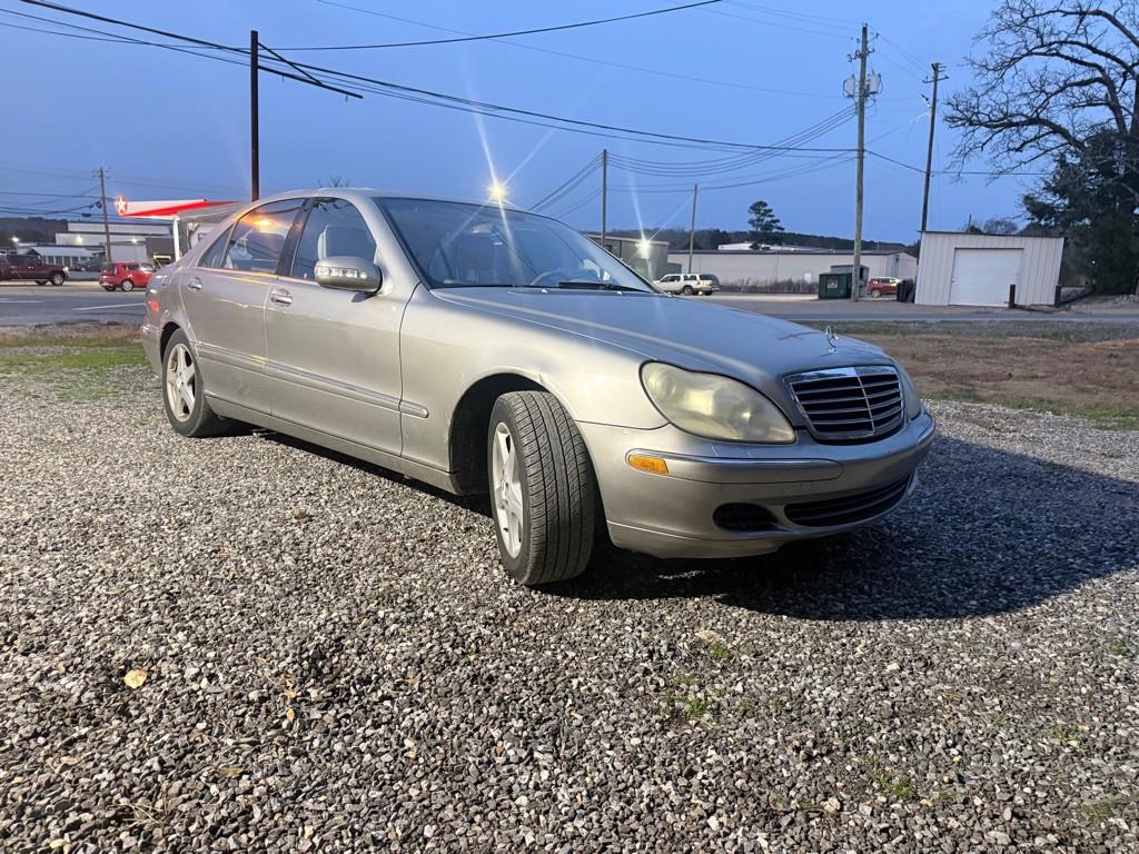 2004 Mercedes-Benz S-Class Image 2