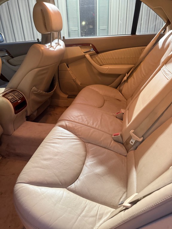 2004 Mercedes-Benz S-Class Image 5