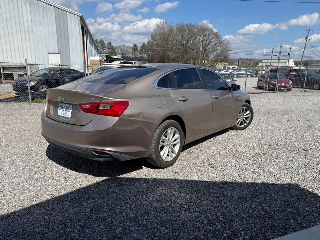 2018 Chevrolet Malibu Image 3