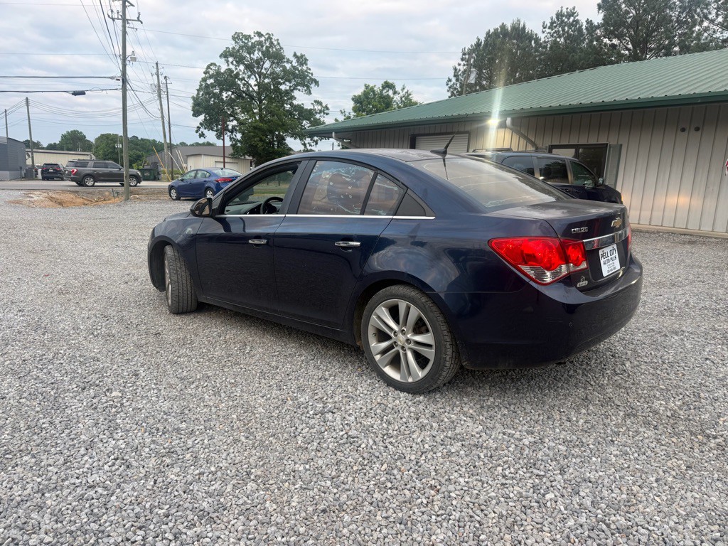 2011 Chevrolet Cruze Image 4