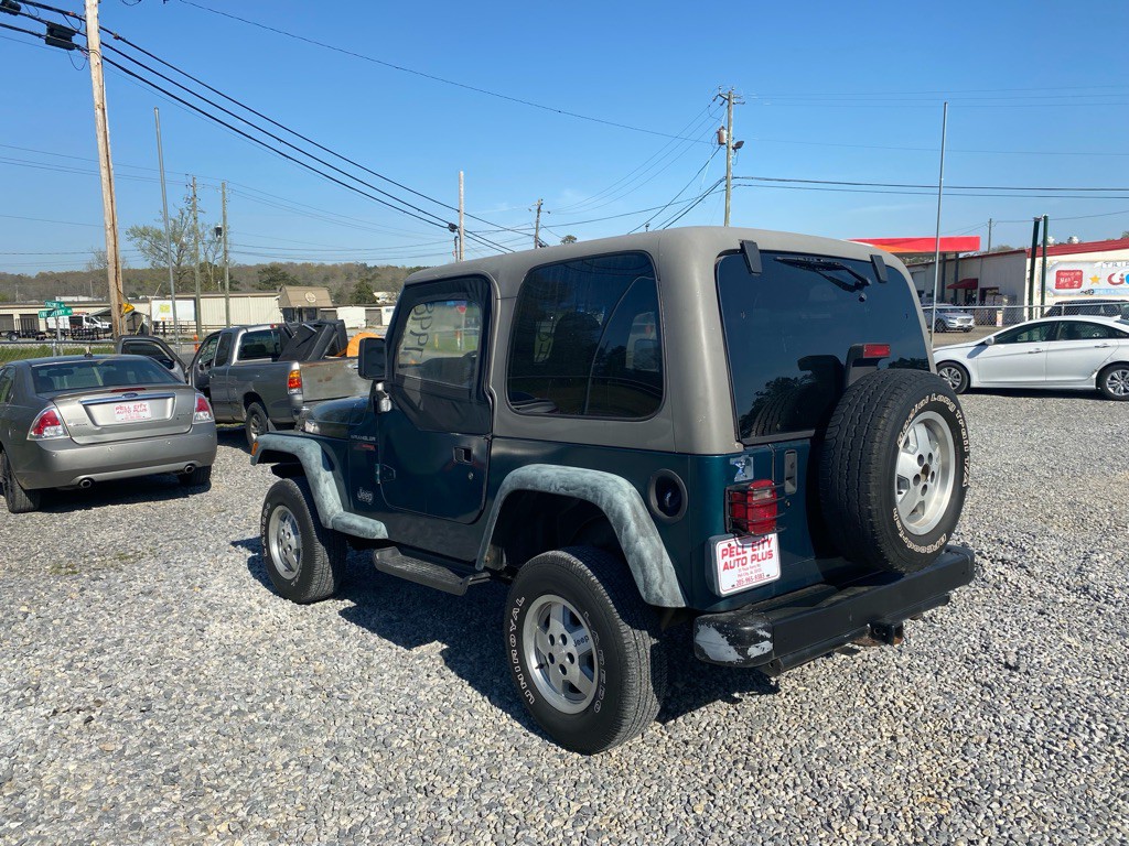 1998 Jeep Wrangler Image 4