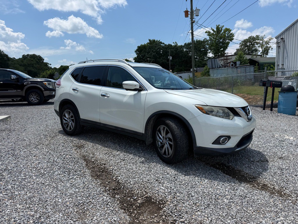 2015 Nissan Rogue Image 2