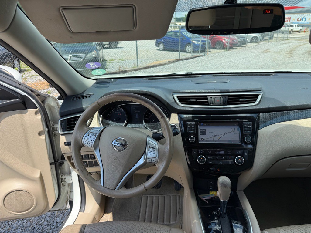 2015 Nissan Rogue Image 7