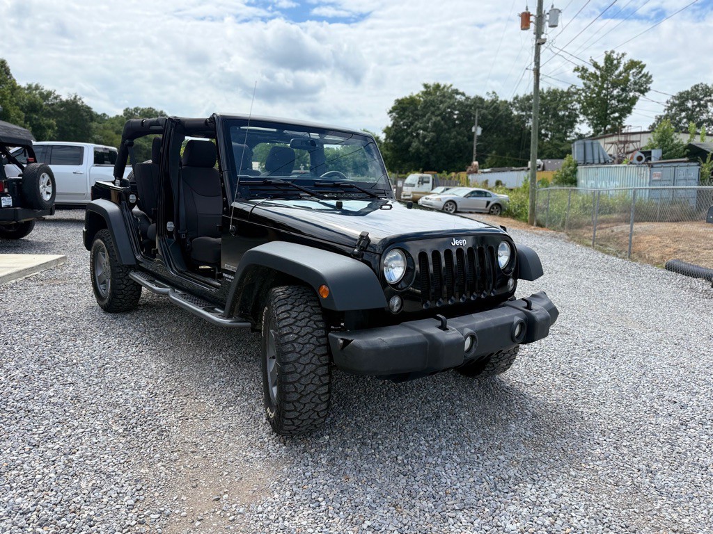 2015 Jeep Wrangler Unlimited Image 2