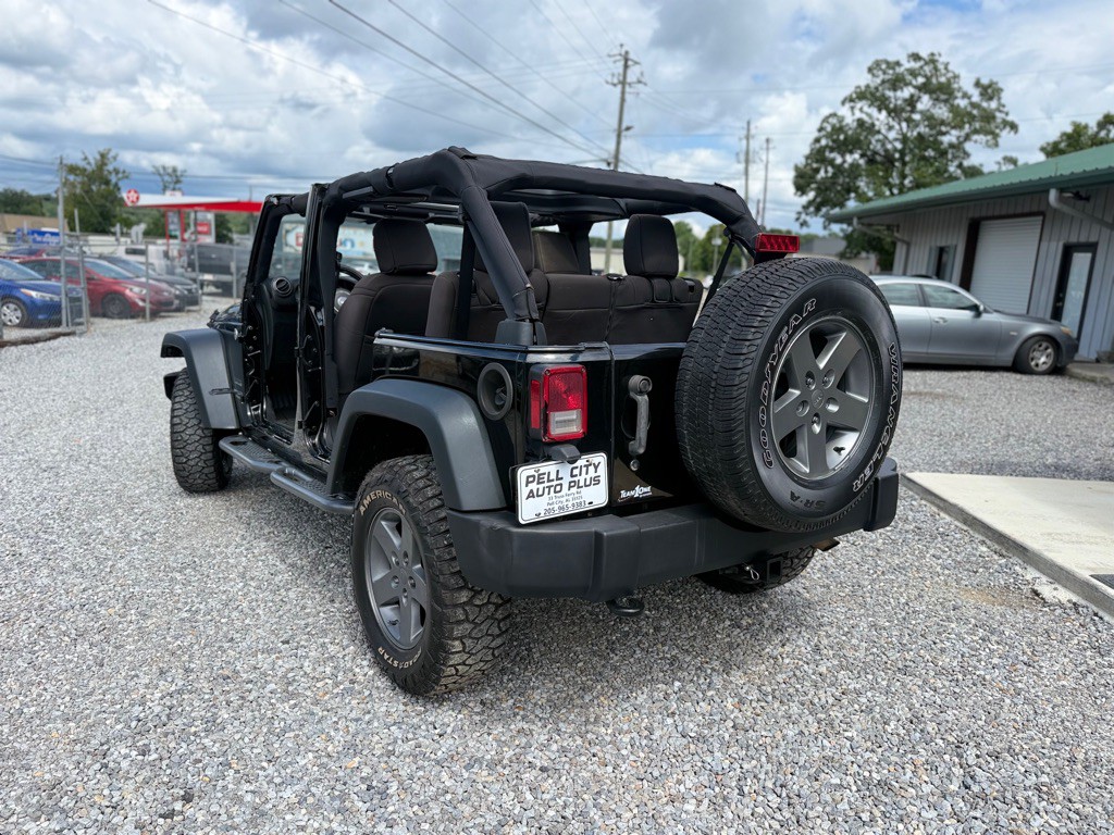 2015 Jeep Wrangler Unlimited Image 4