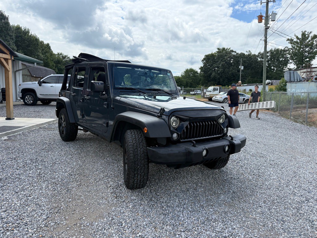 2017 Jeep Wrangler Unlimited Image 2