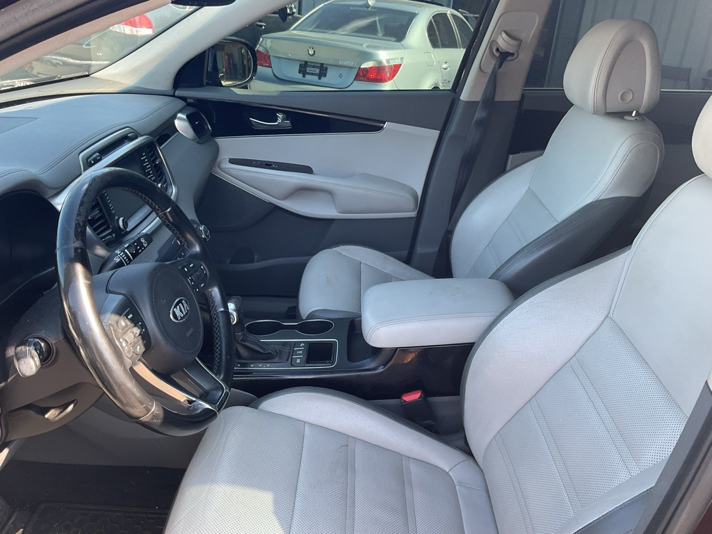 2016 Kia Sorento Image 5