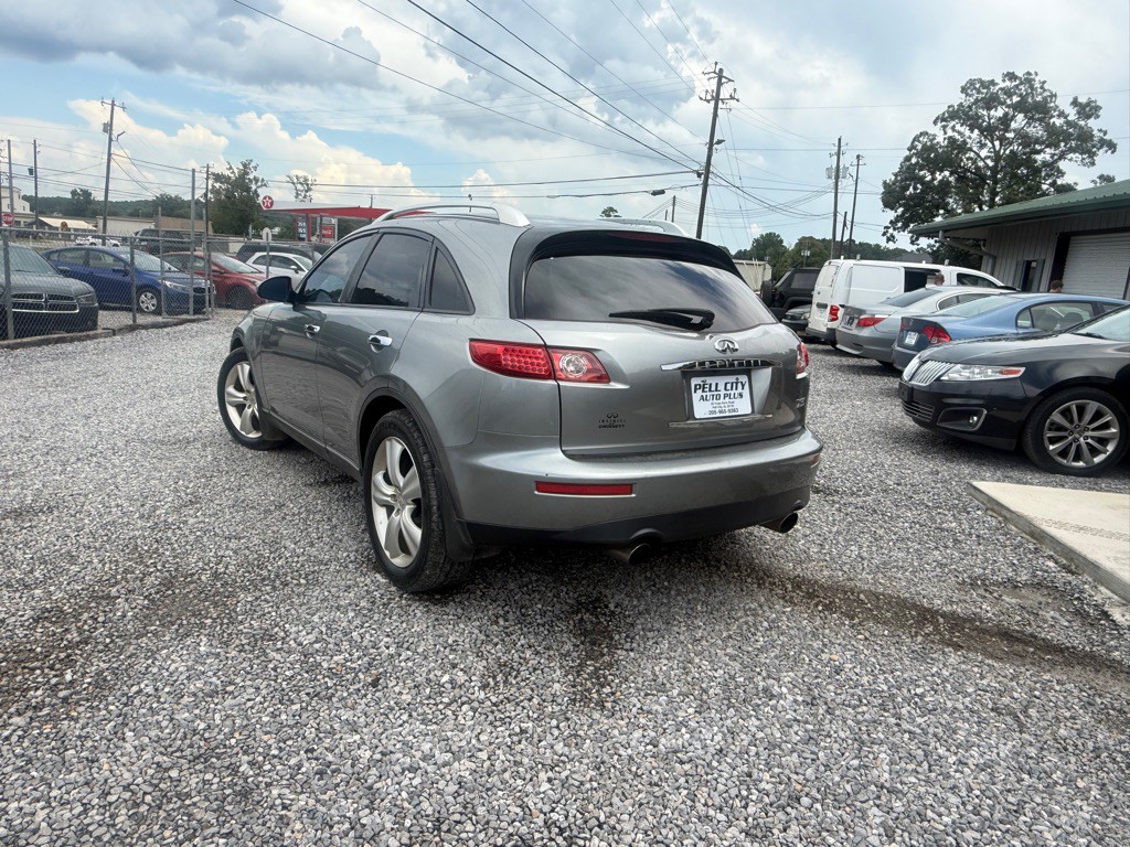 2004 INFINITI FX35 Image 4