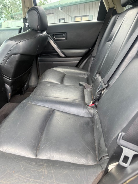 2004 INFINITI FX35 Image 6