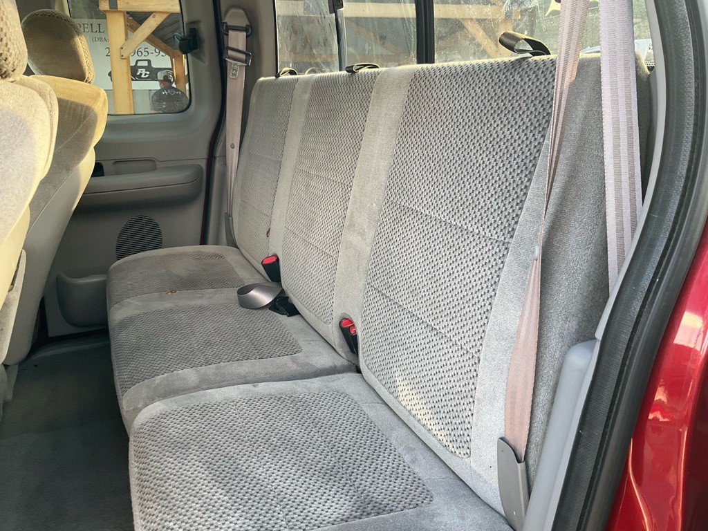 2002 Ford F-150 Image 6