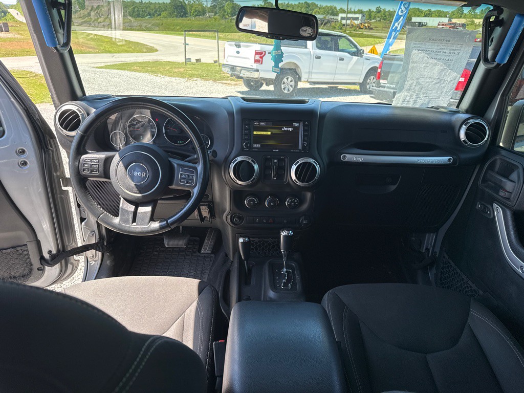 2016 Jeep Wrangler Unlimited Image 16