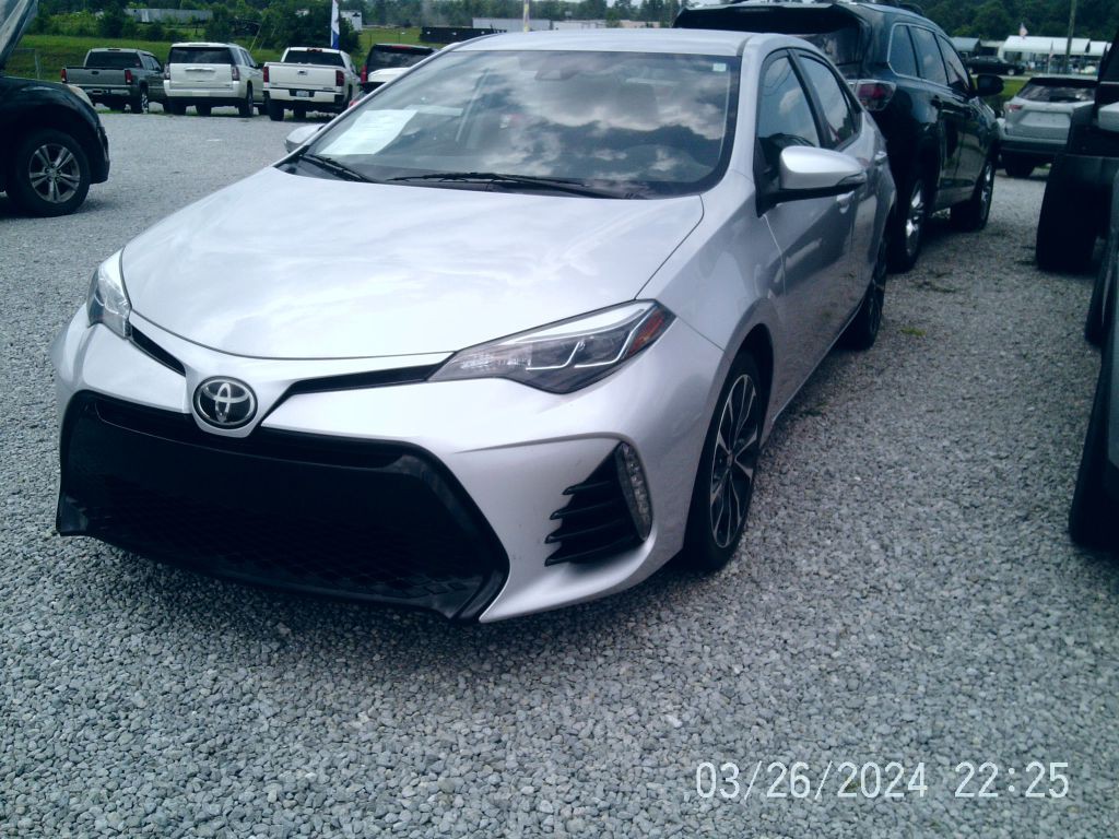 2017 Toyota Corolla Image 2