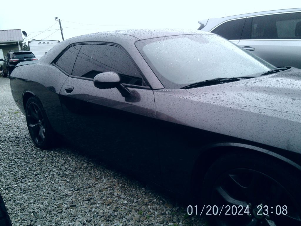 2019 Dodge Challenger Image 3