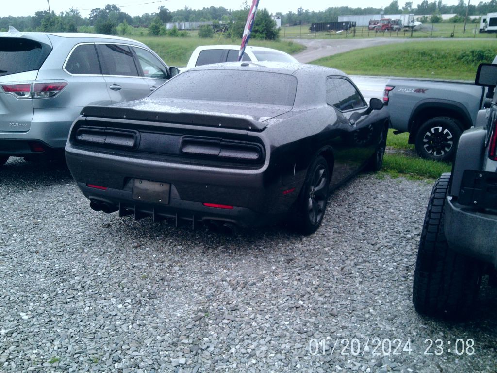 2019 Dodge Challenger Image 4