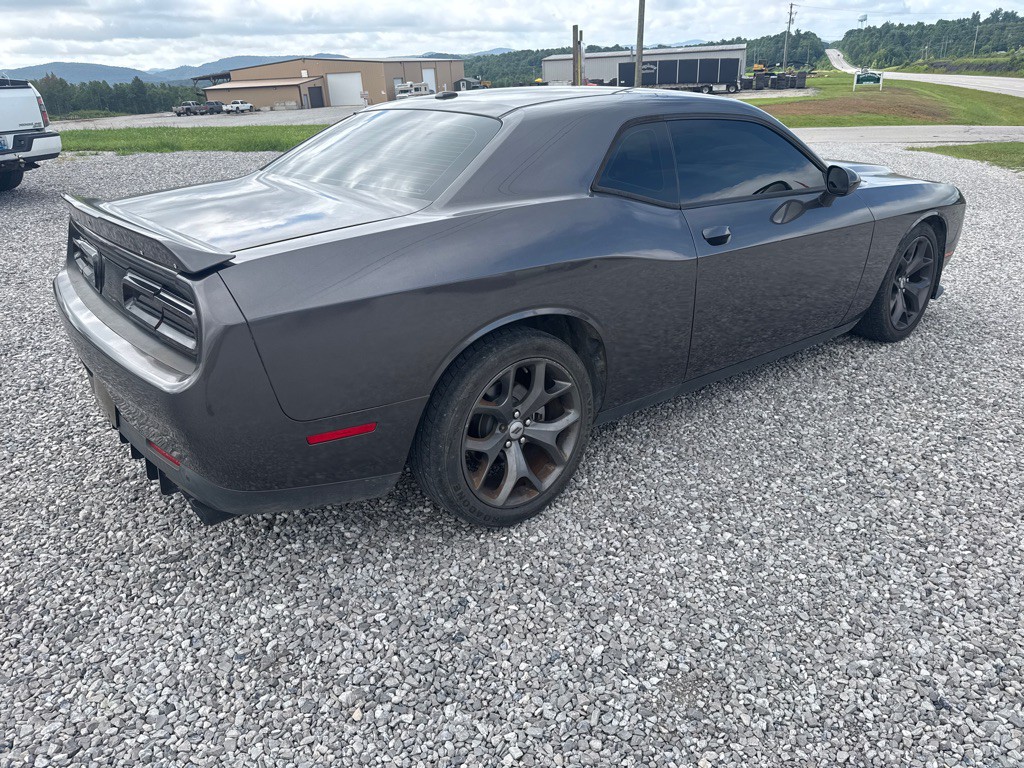 2019 Dodge Challenger Image 13