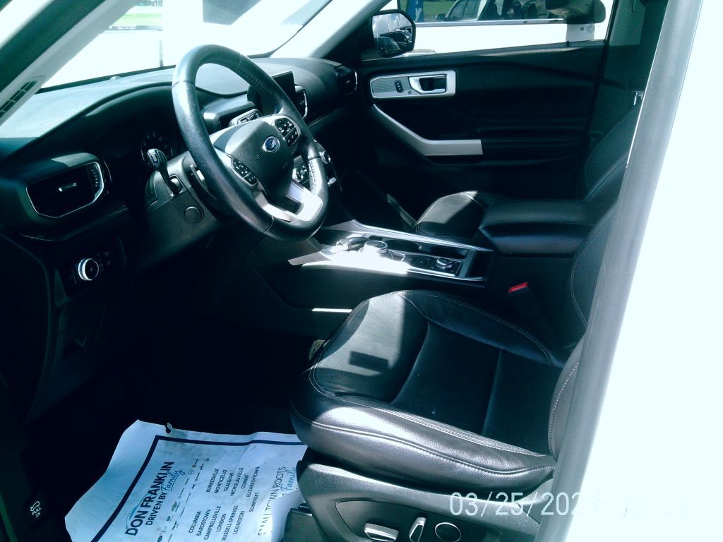 2020 Ford Explorer Image 5