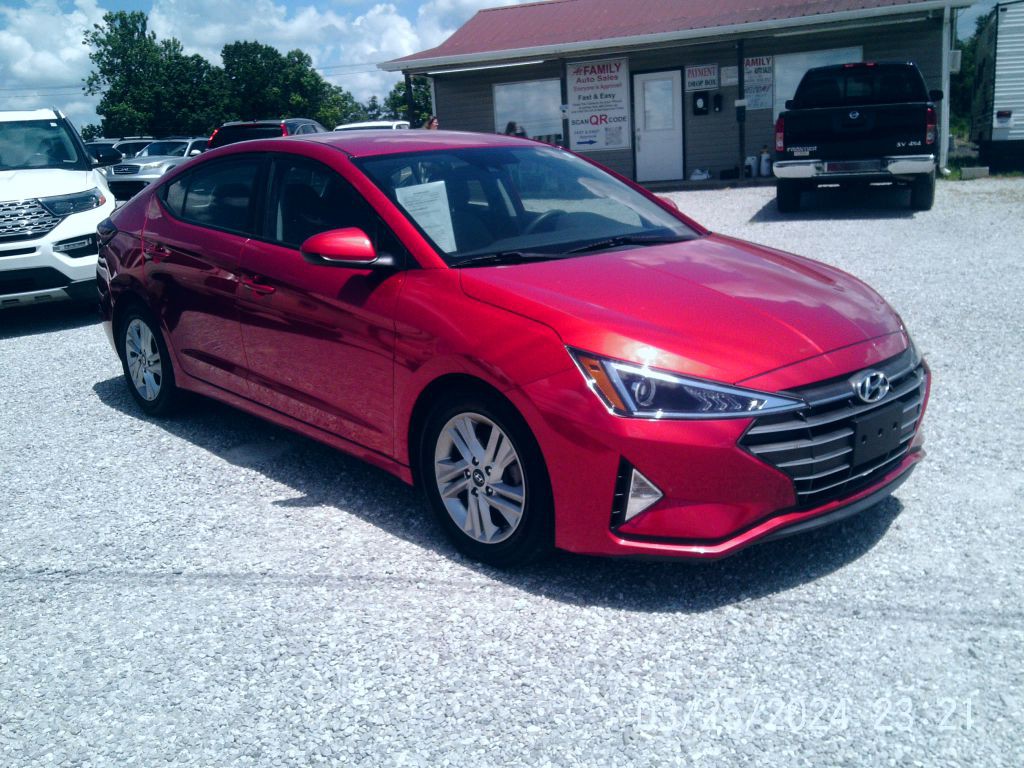 2020 Hyundai Elantra Image 3