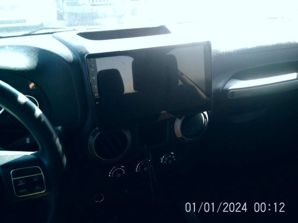 2015 Jeep Wrangler Image 6