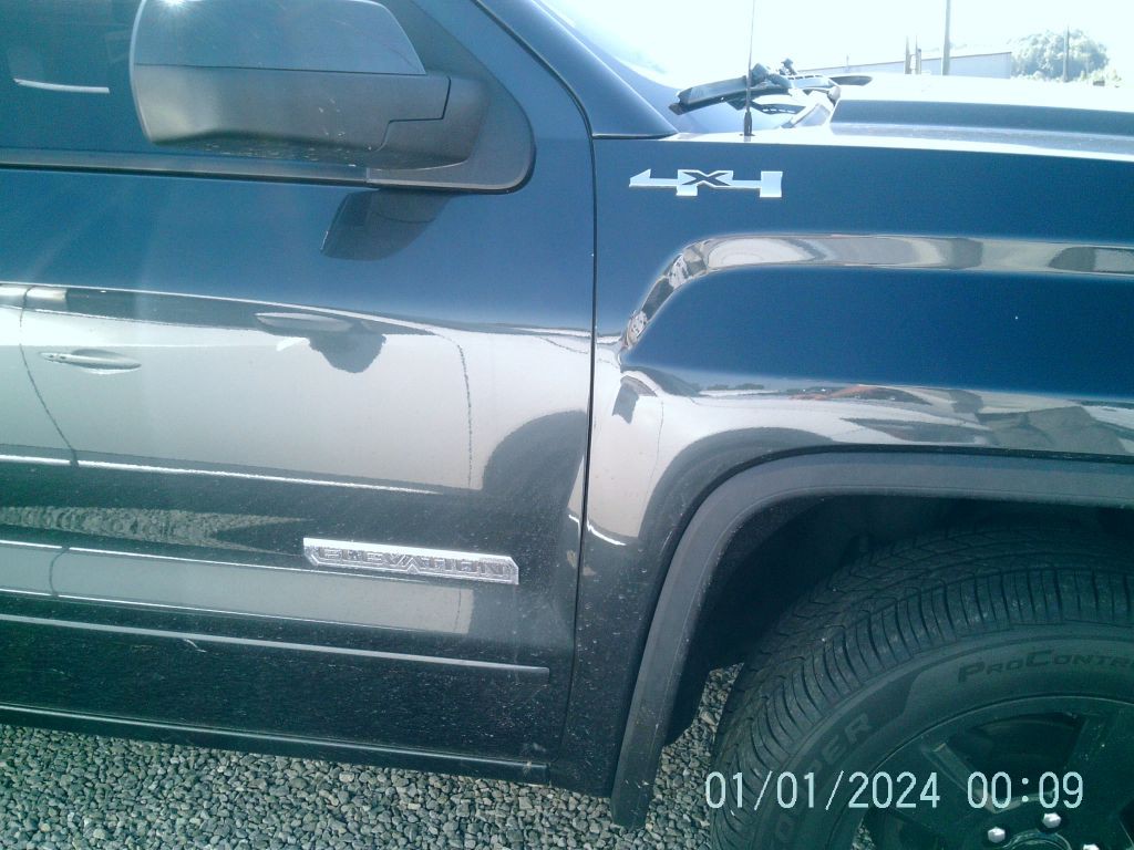 2018 GMC Sierra Image 3