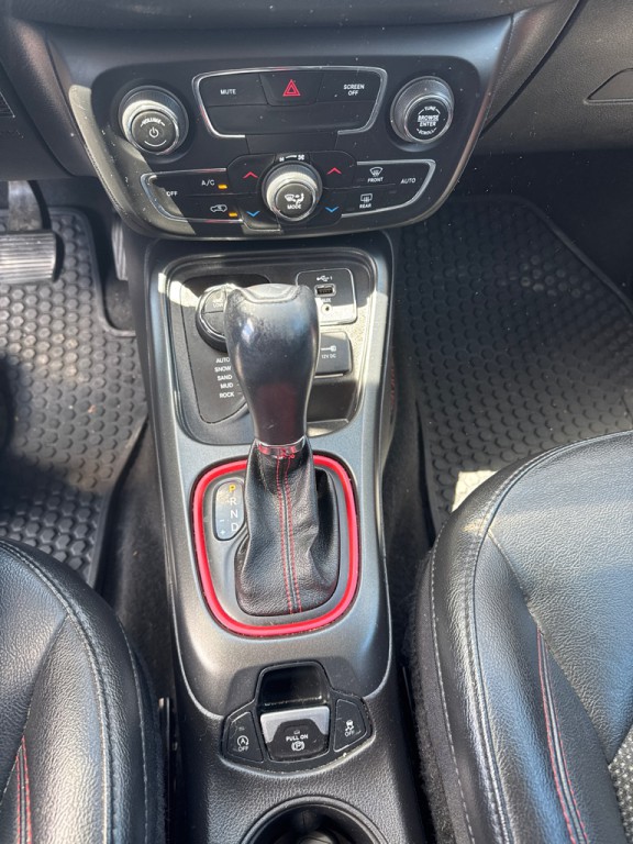 2020 Jeep Compass Image 17