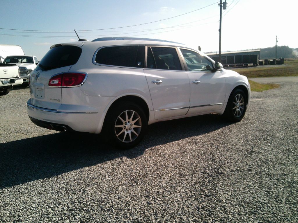 2017 Buick Enclave Image 5