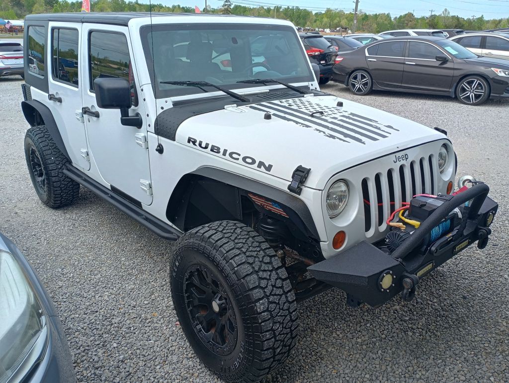 2010 Jeep Wrangler Unlimited Image 2